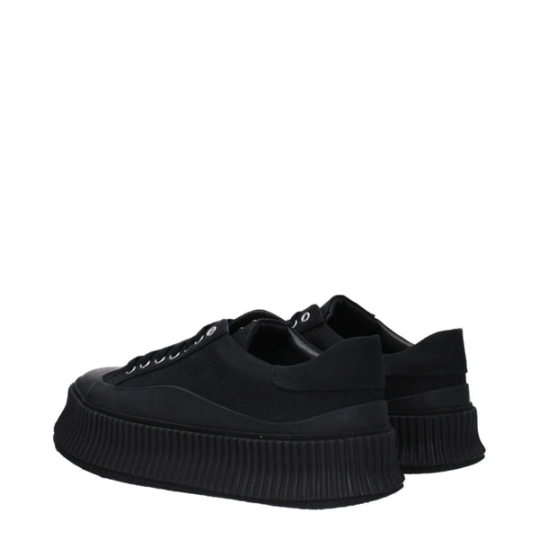 Schwarze Plateau-Sneakers aus Stoff