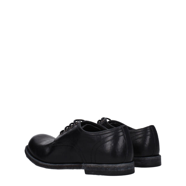 Schwarze Leder Oxfords und Derbies