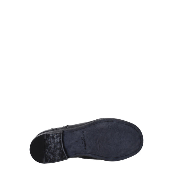 Schwarze Leder Oxfords und Derbies
