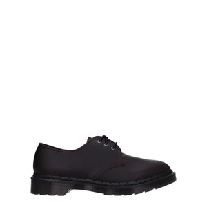 Lila Leder Oxfords und Derbies