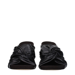 Schwarze Leder-Stilettosandalen