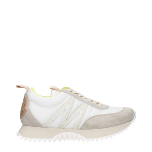 Beigefarbene Stoff-Sneaker mit niedrigem Schnitt