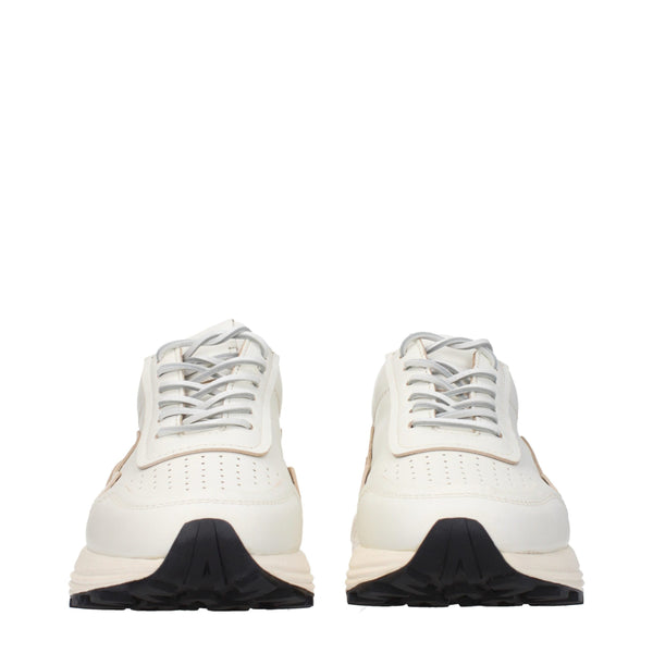 Weiße Sneaker aus Leder