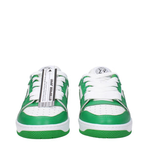 Grüne Sneakers aus Leder mit niedrigem Schaft
