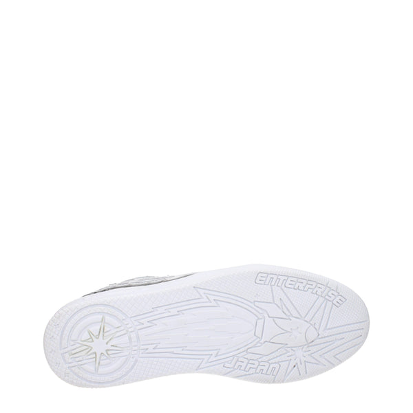 Weißes Leder Sportliche Turnschuhe