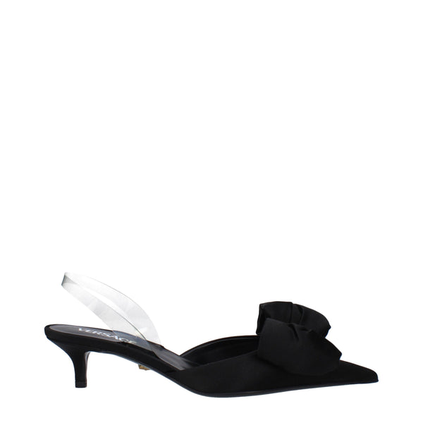 Schwarze Satin-Flachsandalen