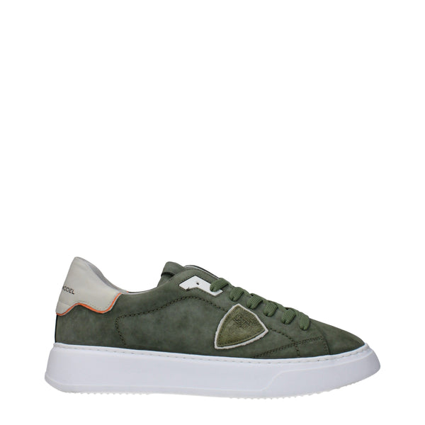 Grüne Sneakers aus Leder mit niedrigem Schaft