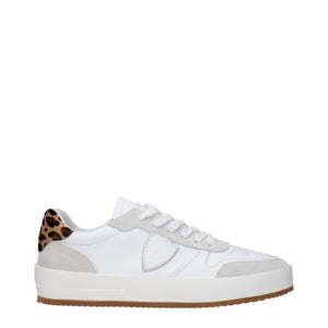 Weiße Sneakers aus Leder mit niedrigem Schaft