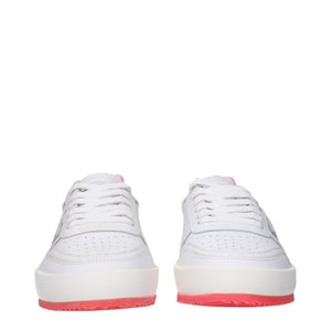 Weiße Leder-Sneakers
