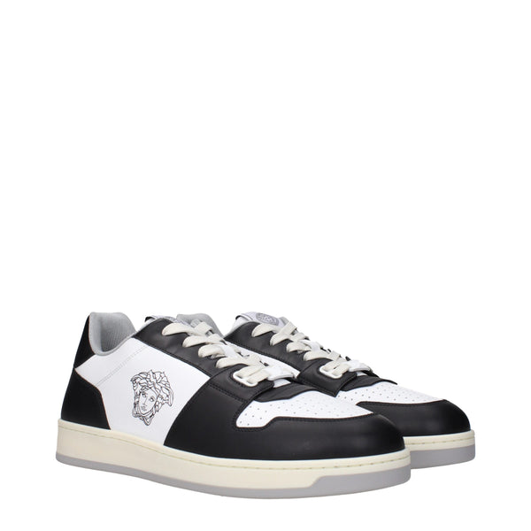 Weiße Leder-Sneaker mit niedrigem Schaft