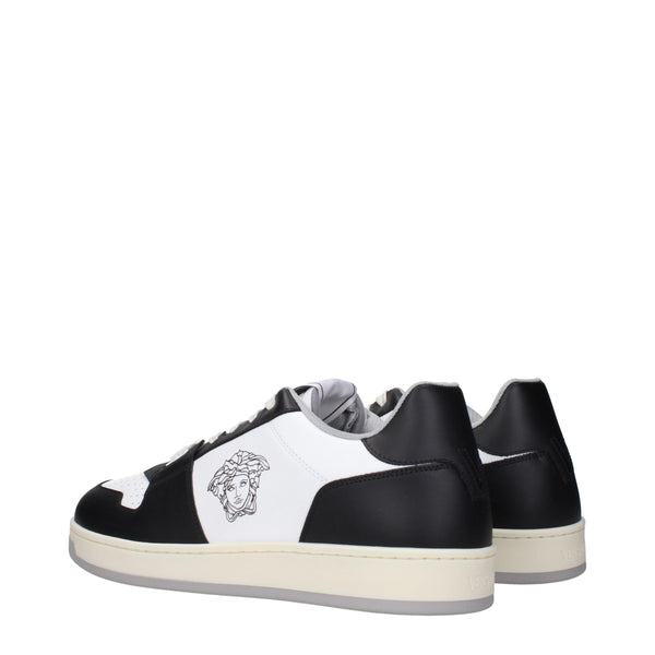 Weiße Leder-Sneaker mit niedrigem Schaft