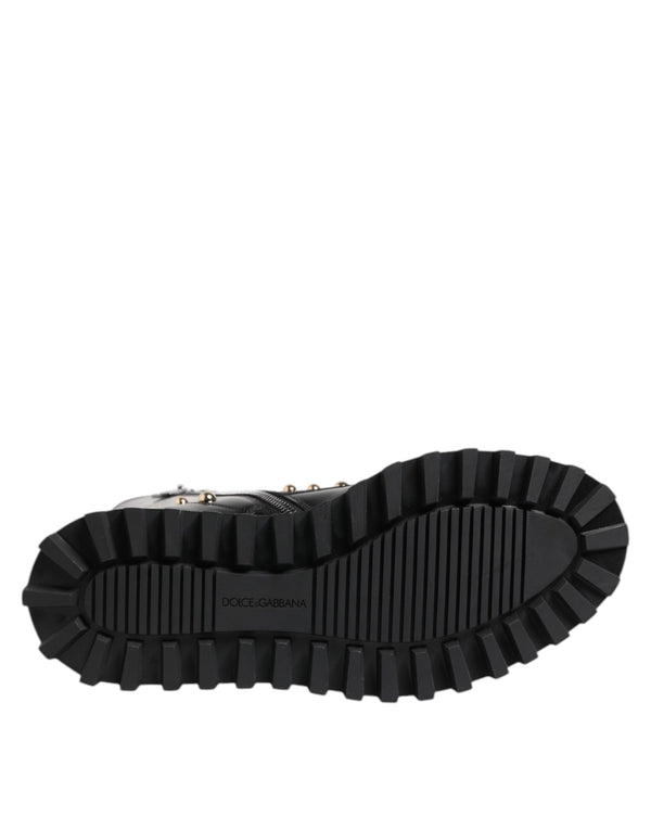 Schwarze Nietenschnürstiefel Schuhe mit mittlerer Weite