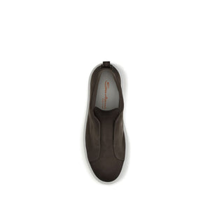 Braune Gummisneaker im Low-Top-Stil