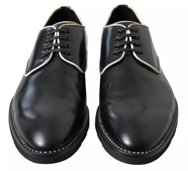 Schwarze weiße Lederschuhe für formelle Anlässe