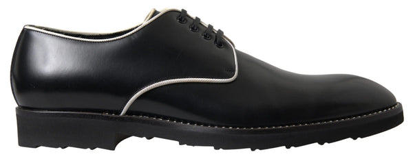 Schwarze weiße Lederschuhe für formelle Anlässe
