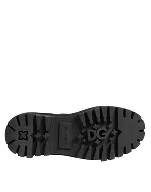 Schwarzer Kristall verschönert Kampfstiefel Schuhe