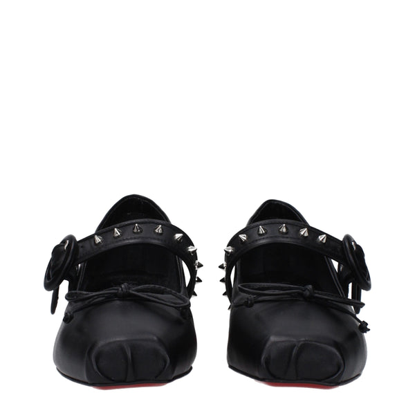 Schwarze Leder-Ballett-Flats