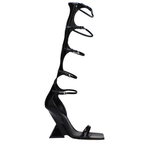 Schwarze Leder-Stilettos mit Pfennigabsatz