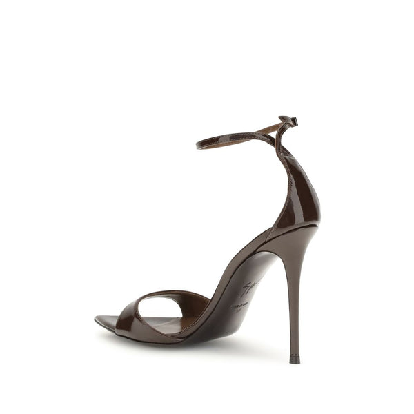 Schwarze Leder-Stilettos mit Absatz