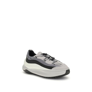 Graue Polyester-Sportschuhe
