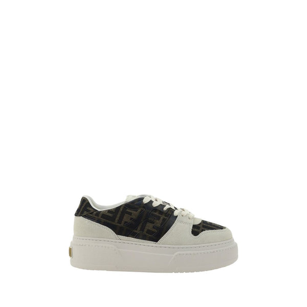 Braune Gummiballerinas
