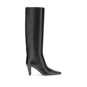 Schwarze Lederstiefel mit hohem Absatz
