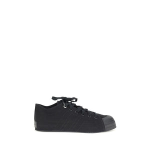 Schwarze Stoff-Sneaker für Sport und Freizeit