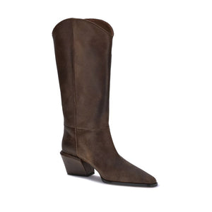 Stiefel aus braunem Leder
