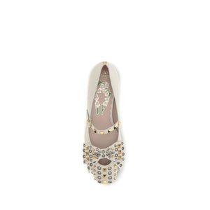 Cremefarbene Ziegenleder-Ballerinas