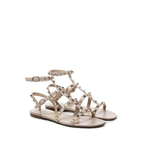 Beige Sandalen aus Kalbsleder