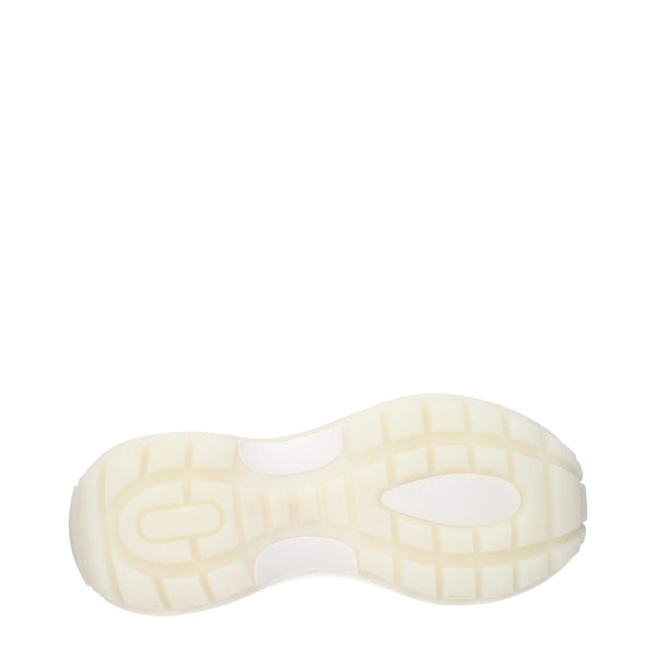 Chunky Sneakers aus weißem Stoff