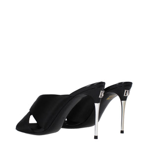 Schwarze Satin-Stilettosandalen