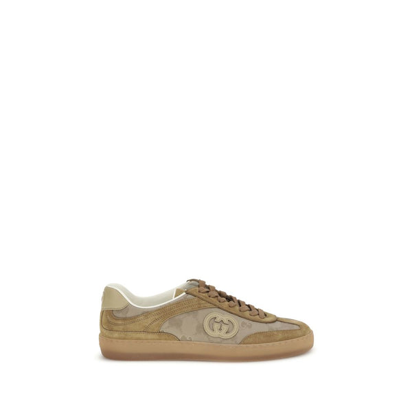 Beigefarbene Leder-Sportschuhe