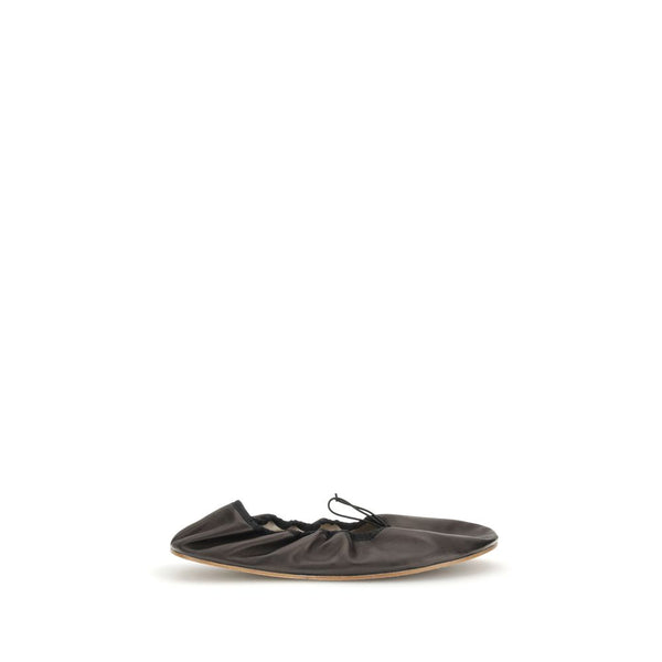 Schwarze Lamm-Ballettschuhe Ovis Aries Aries