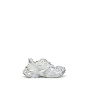 Silberne Gummisohle Sportschuhe