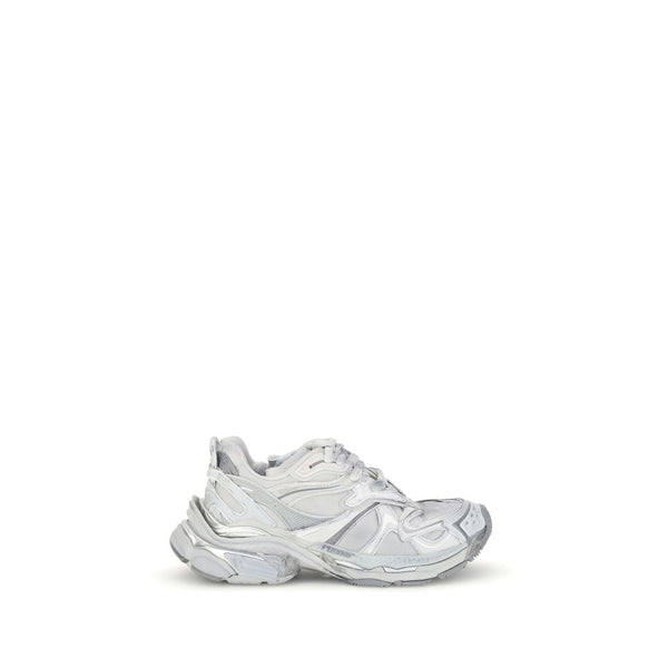 Silberne Gummisohle Sportschuhe