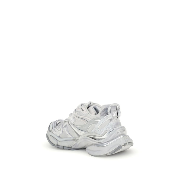 Silberne Gummisohle Sportschuhe