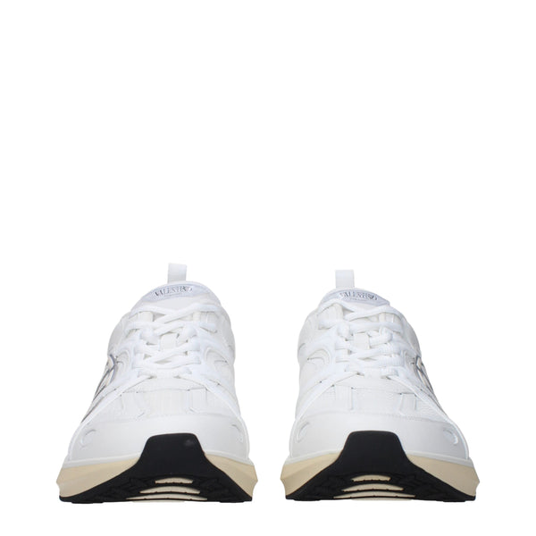 Weißer Stoff Sportliche Turnschuhe