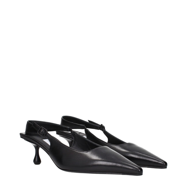 Flache Ledersandalen in Schwarz