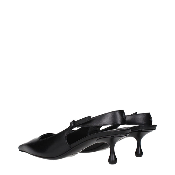 Flache Ledersandalen in Schwarz