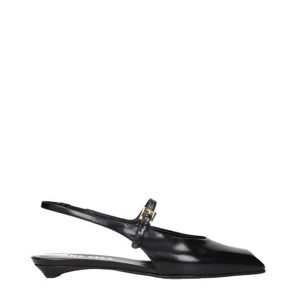 Schwarze Leder-Flachsandalen