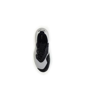 Bunte Polyamid-Sportschuhe