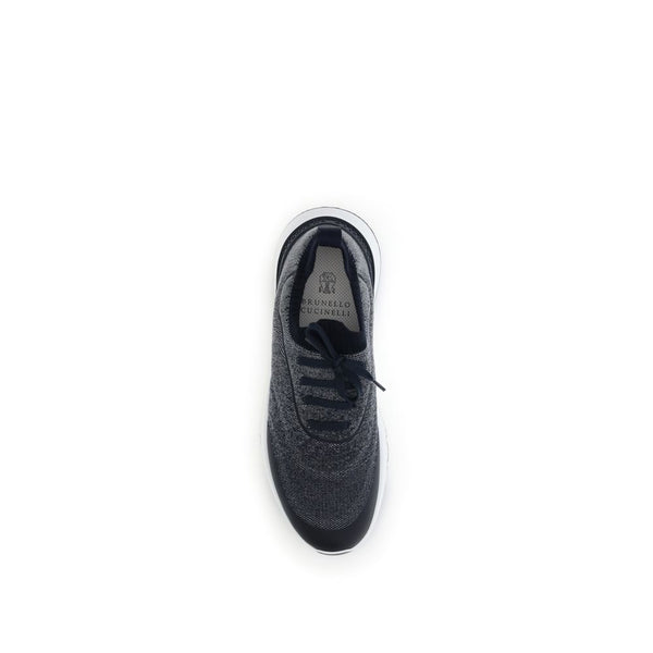 Graue Baumwoll-Sportschuhe
