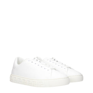 Weiße Sneaker aus Leder