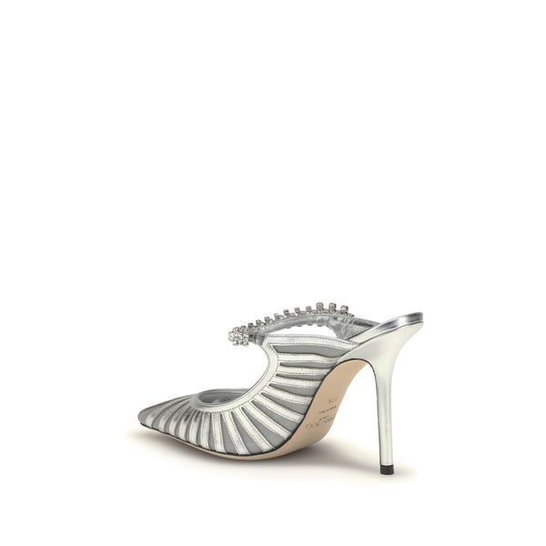 Silberne Lederpumps mit hohem Absatz