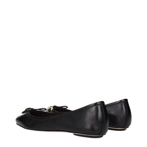 Schwarze Leder-Ballett-Flats