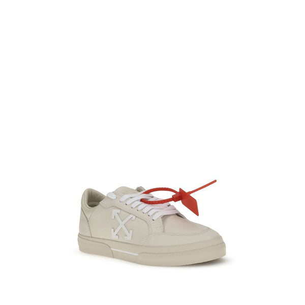 Beigefarbene Leder-Sneakers mit niedrigem Schaft