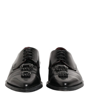 Derby-Schuhe aus schwarzem Leder mit Juwelen und Kristallen