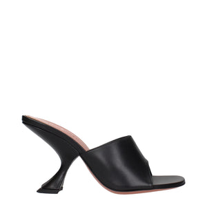 Schwarze Leder-Stilettos mit Pfennigabsatz