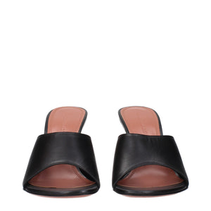Schwarze Leder-Stilettos mit Pfennigabsatz